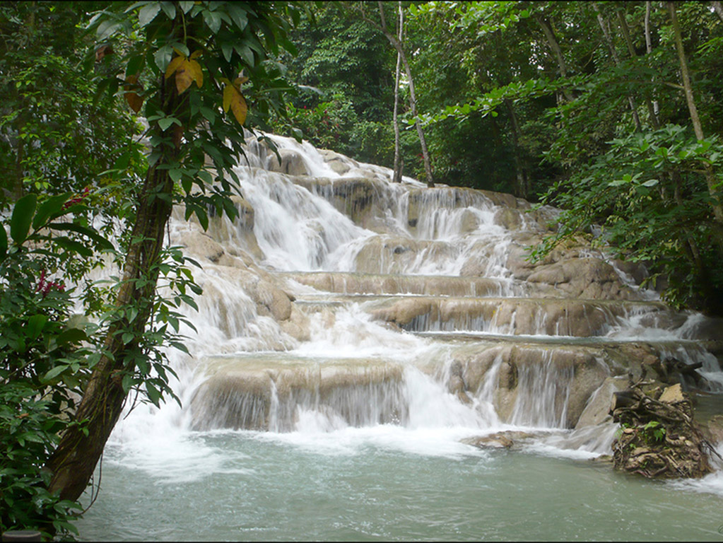 Dunn's River Falls and 9 Miles